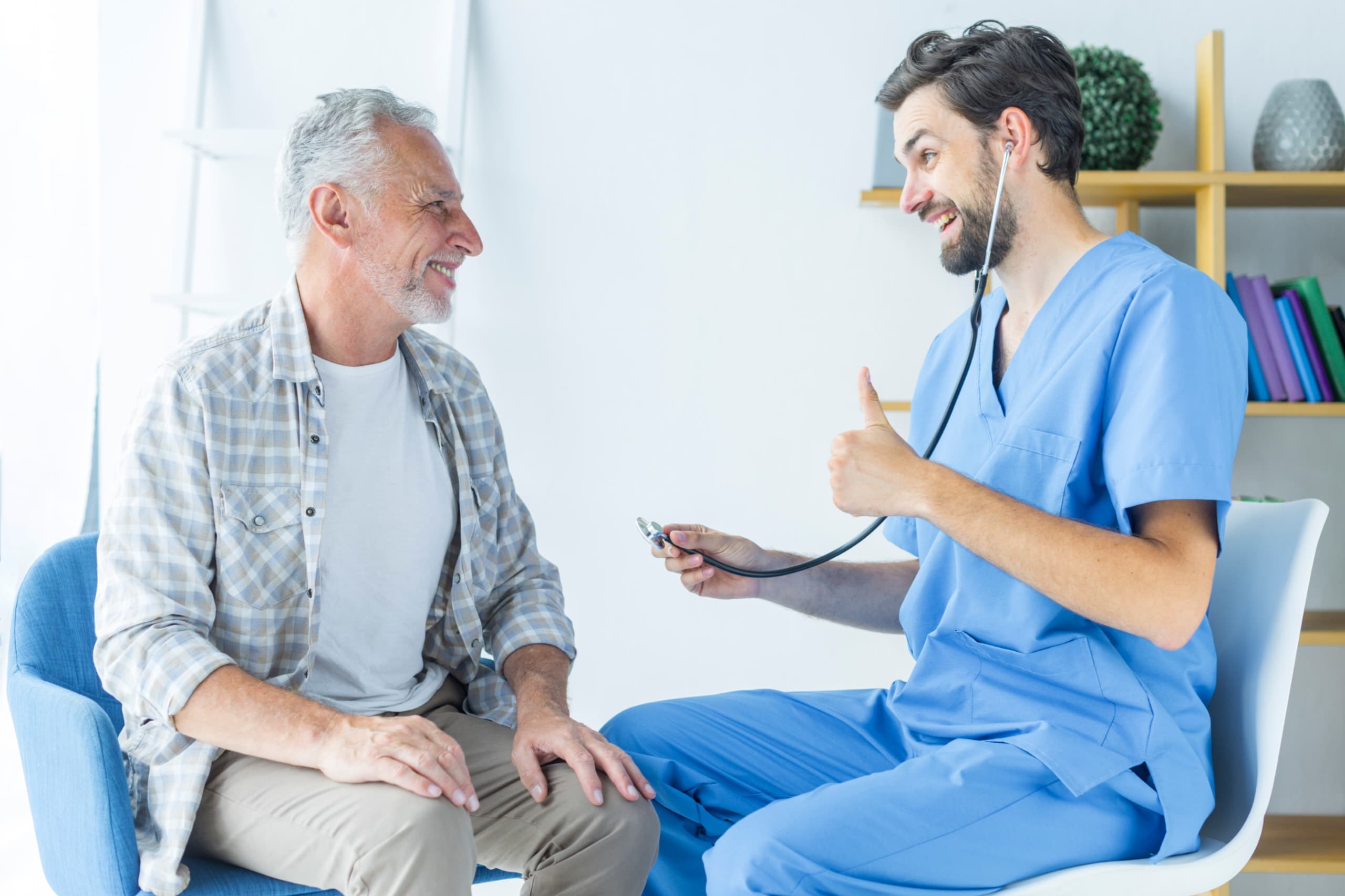 خدمة التمريض المنزلي المتخصصه